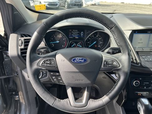 Used 2019 Ford Escape SE image 15