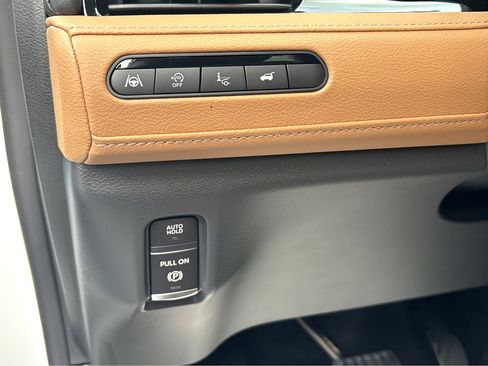 New 2026 INFINITI QX80 Luxe w/ Cargo Package image 16