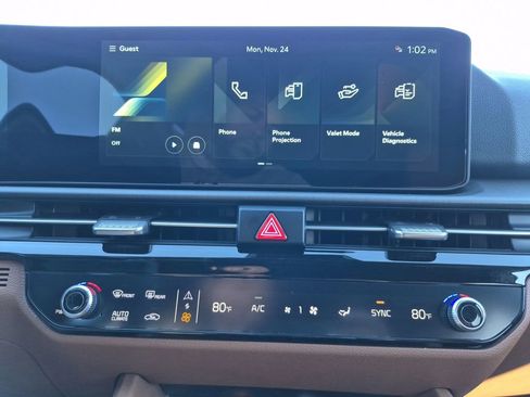 New 2026 Kia Sportage X-Line image 8