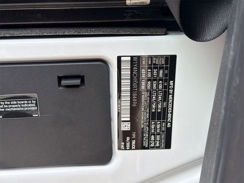 Used 2024 Mercedes-Benz Sprinter 2500 w/ Acoustic Package image 5