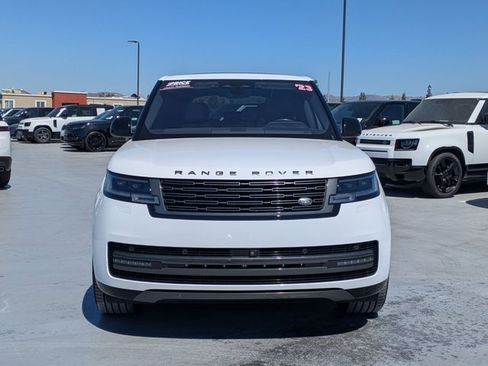 Used 2023 Land Rover Range Rover SE AWD/4WD image 2