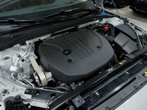 Used 2023 Volvo V60 B5 Cross Country Ultimate w/ Climate Package image 52