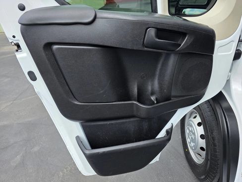 Used 2020 RAM ProMaster 2500 FWD image 21