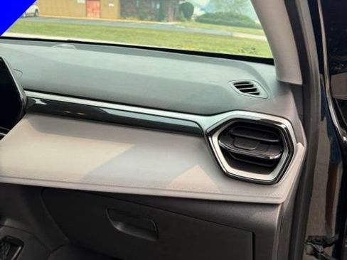 Used 2026 Chevrolet TrailBlazer LT FWD image 30
