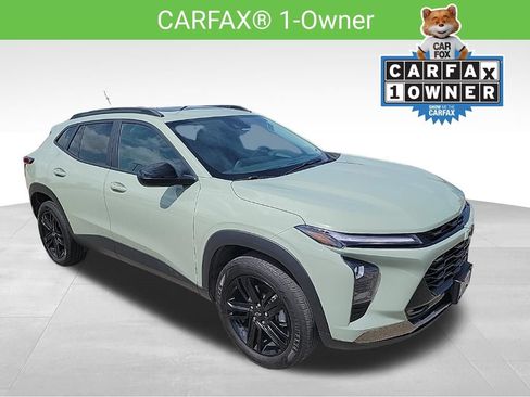 Certified 2024 Chevrolet Trax ACTIV w/ Sunroof Package FWD image 4
