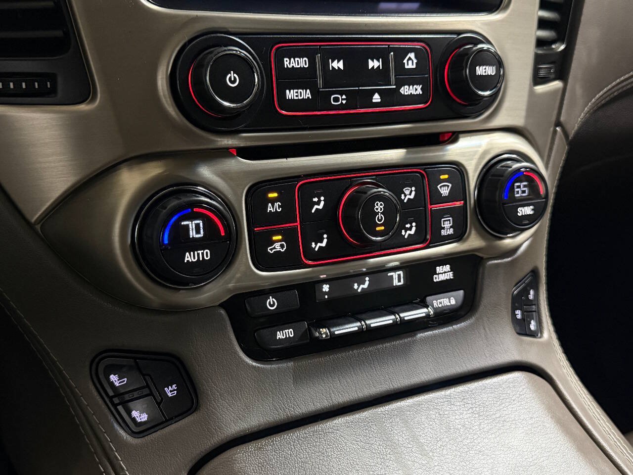 Used 2016 GMC Yukon Denali w/ Open Road Package AWD/4WD image 62