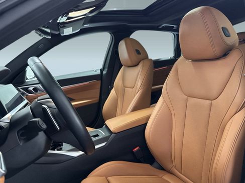 Used 2023 BMW 430i Gran Coupe w/ Premium Package image 22