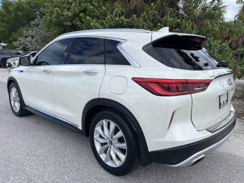 Used 2019 INFINITI QX50 Essential w/ Premium Audio Package FWD image 5