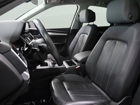Used 2021 Audi Q5 2.0T Premium AWD/4WD image 9