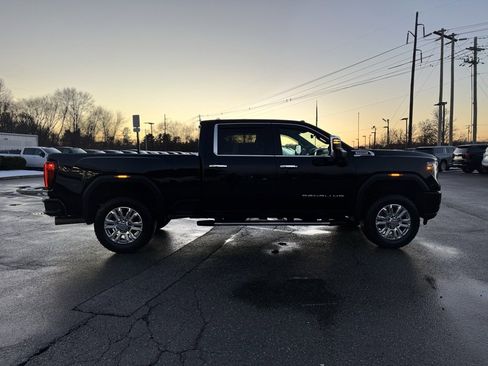 Used 2020 GMC Sierra 2500 Denali w/ Denali Ultimate Package image 7