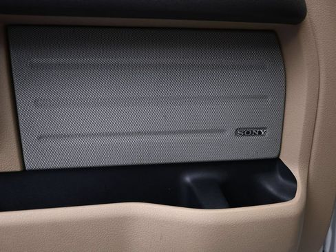 Used 2012 Ford F150 Lariat w/ Lariat Chrome Pkg AWD/4WD image 12