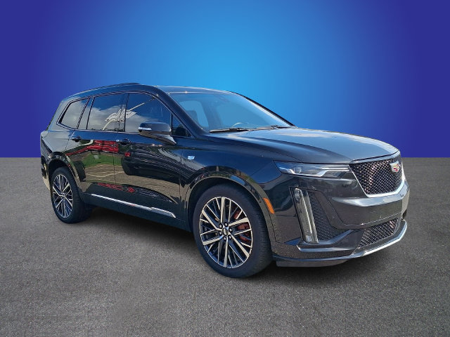 Certified 2025 Cadillac XT6 Sport w/ LPO, Floor Liner Package AWD/4WD image 3
