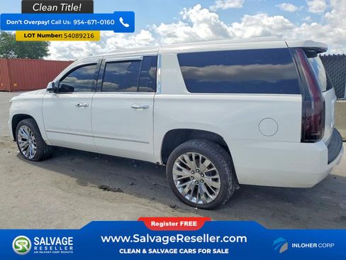 Used 2017 Chevrolet Suburban LT w/ LT Signature Package AWD/4WD image 3