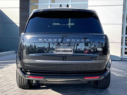 Certified 2023 Land Rover Range Rover SE AWD/4WD image 4