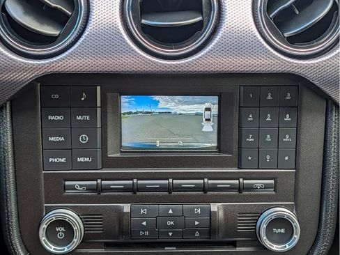 Used 2016 Ford Mustang GT RWD image 25
