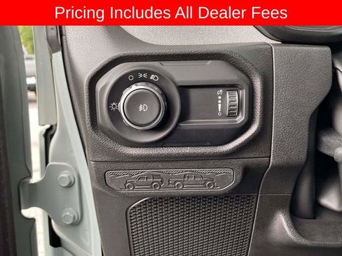 Used 2024 Jeep Wrangler Sport AWD/4WD image 22