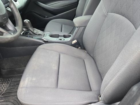 Used 2023 Toyota Corolla LE FWD image 13