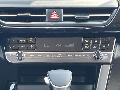 New 2026 Kia Seltos S FWD image 12