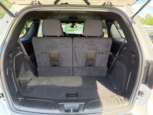 Used 2023 Dodge Durango GT AWD/4WD image 14