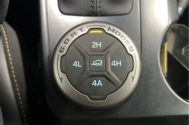 Used 2025 Ford Bronco Badlands AWD/4WD image 29