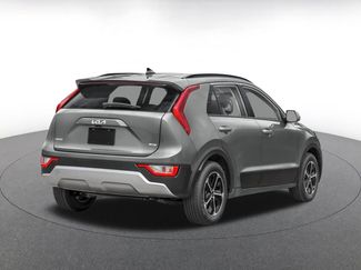 Used 2026 Kia Niro LX FWD video 2