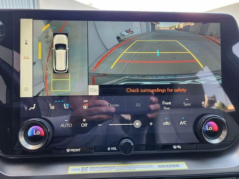 Used 2025 Lexus TX 350 AWD image 17