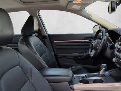 Used 2019 Nissan Altima 2.5 SL AWD/4WD image 24