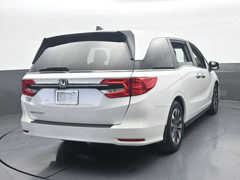Used 2024 Honda Odyssey EX-L image 5