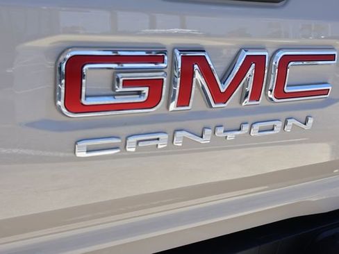 New 2026 GMC Canyon Elevation AWD/4WD image 8