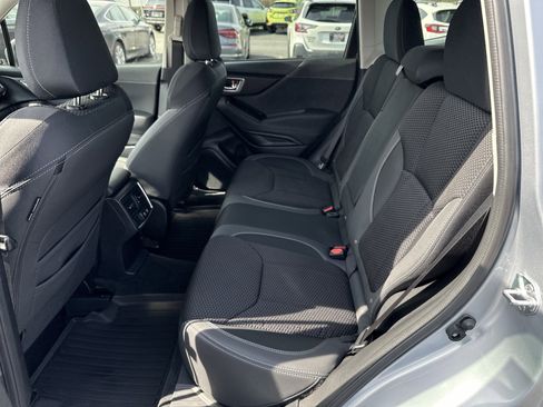 Used 2023 Subaru Forester Premium image 13