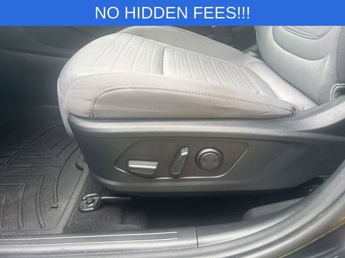 Used 2023 Hyundai Santa Cruz SEL Premium AWD/4WD image 17