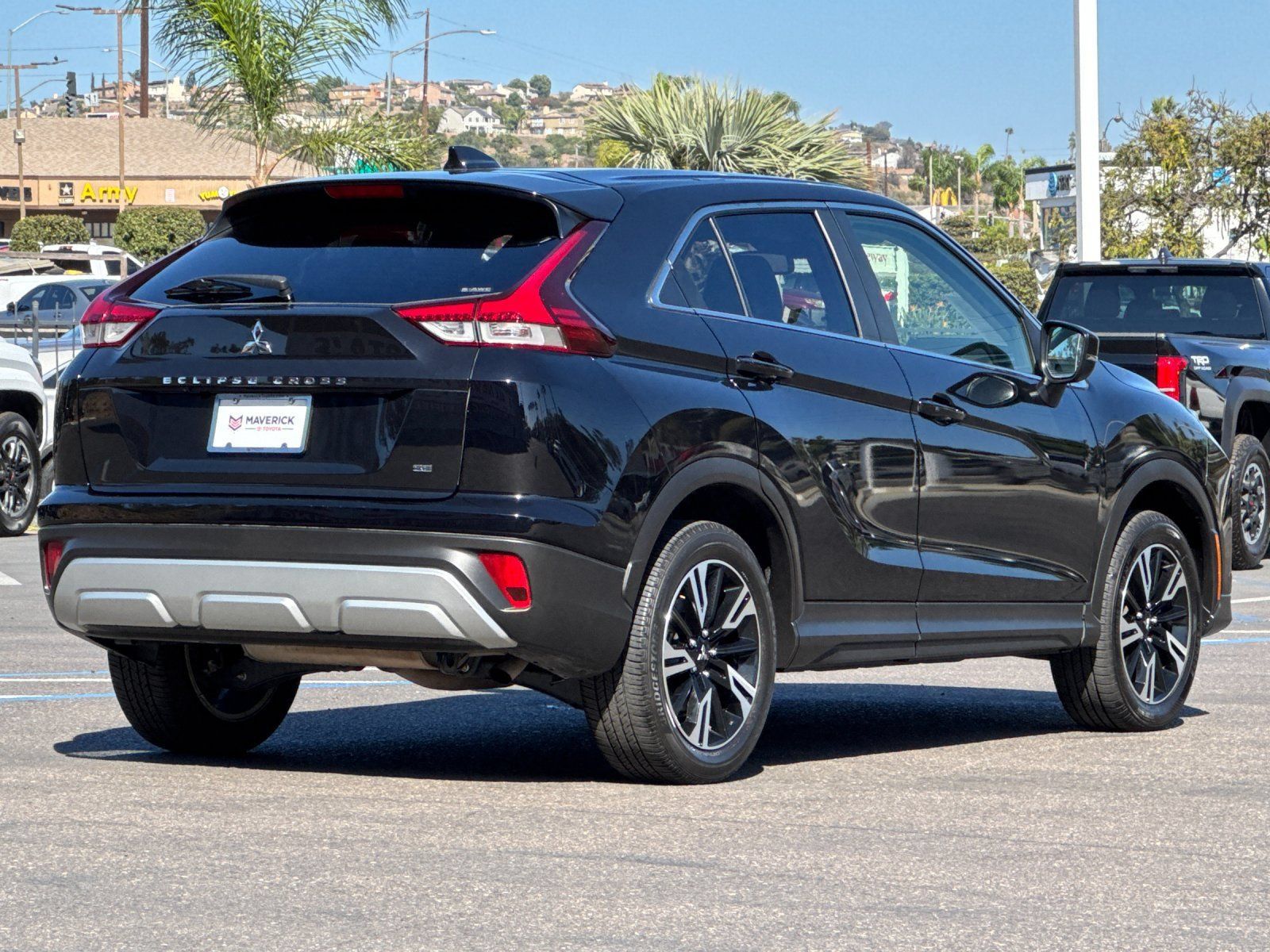 Used 2024 Mitsubishi Eclipse Cross SE AWD/4WD image 5