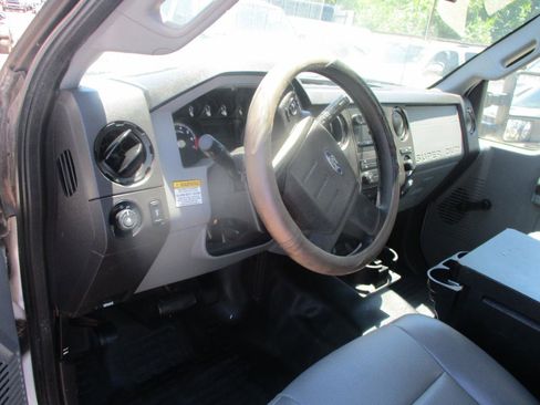 Used 2013 Ford F350 XL RWD image 7