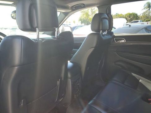 Used 2021 Jeep Grand Cherokee Limited w/ Premium Lighting Group image 8