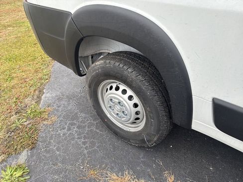 Used 2024 RAM ProMaster 2500 image 10