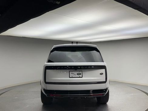 Used 2023 Land Rover Range Rover SE image 7