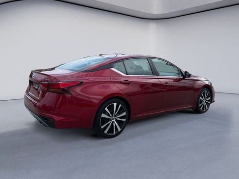 Used 2019 Nissan Altima 2.5 SR FWD image 5