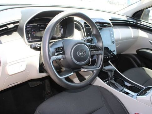 Used 2024 Hyundai Tucson SEL FWD image 8