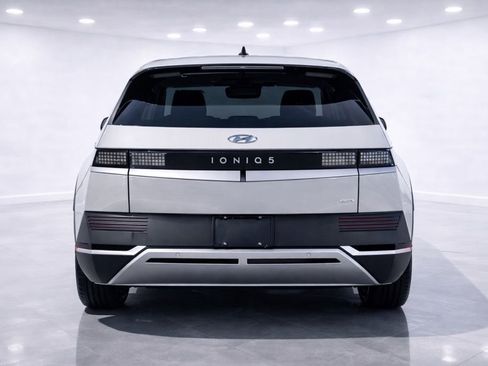 Used 2024 Hyundai Ioniq 5 SEL image 7