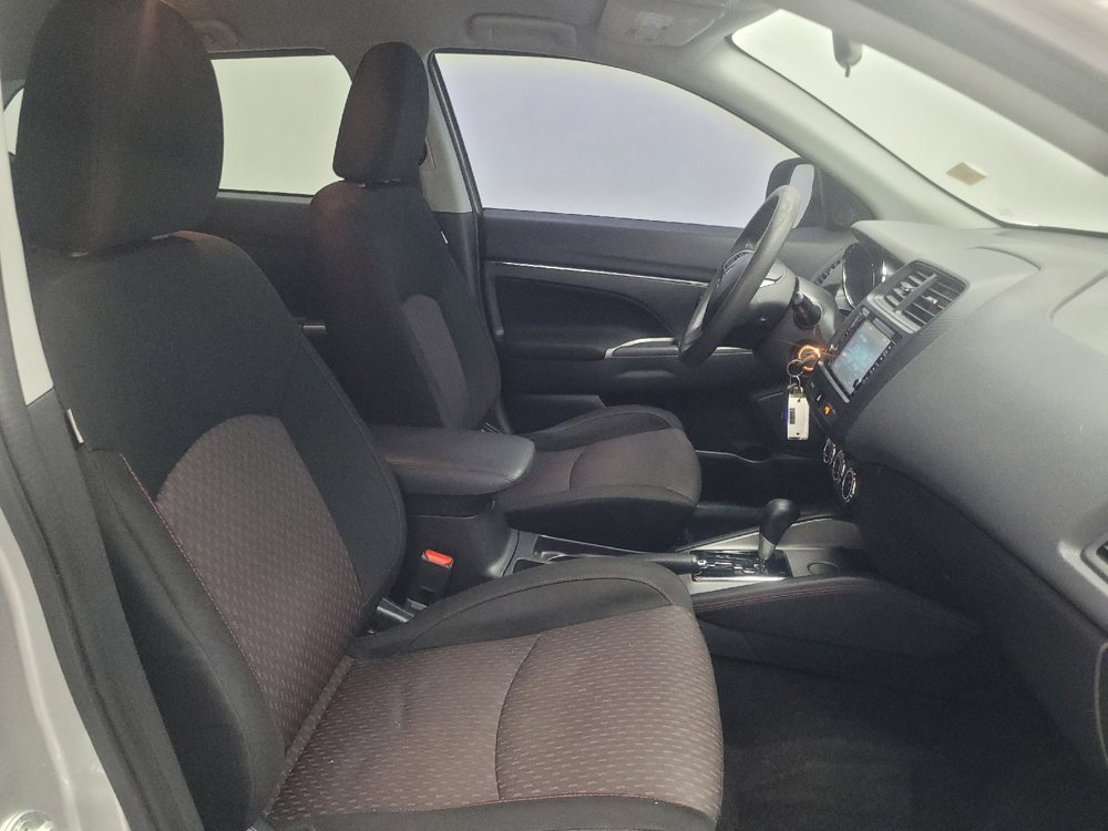 Used 2019 Mitsubishi Outlander Sport LE FWD image 21