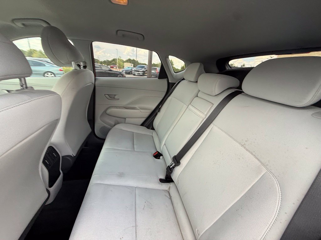 Certified 2025 Hyundai Kona SEL FWD image 8