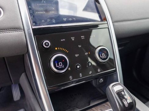 Used 2021 Land Rover Discovery Sport S image 44