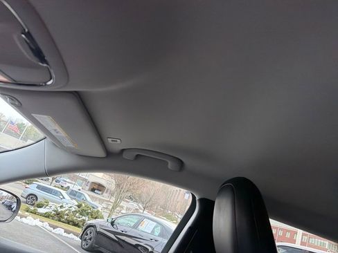 Certified 2019 Jeep Cherokee Limited image 22