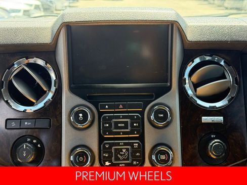 Used 2013 Ford F250 Platinum image 15