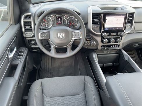 New 2026 RAM 1500 4x4 Crew Cab image 26