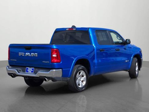 Used 2025 RAM 1500 Big Horn AWD/4WD image 5