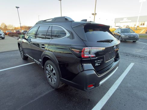 Certified 2025 Subaru Outback Touring image 5