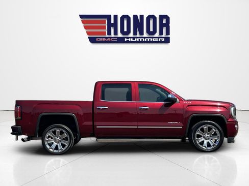 Used 2017 GMC Sierra 1500 Denali w/ Denali Ultimate Package AWD/4WD image 3