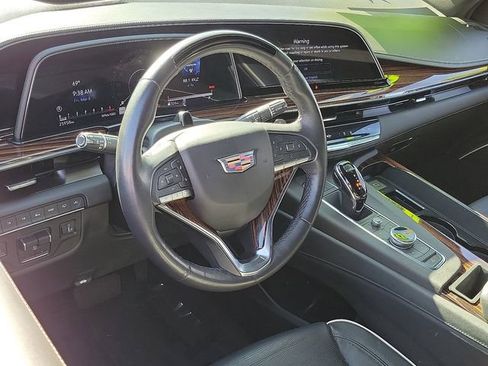 Certified 2022 Cadillac Escalade Premium Luxury w/ Performance Package image 9