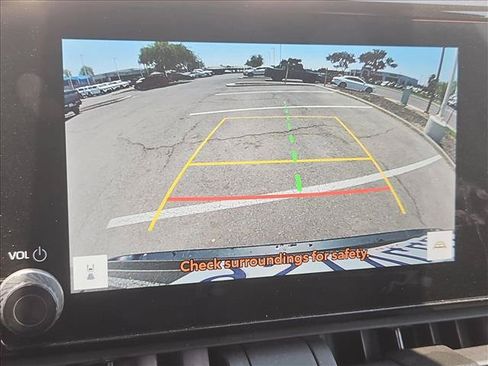 Used 2024 Toyota RAV4 XLE FWD image 15